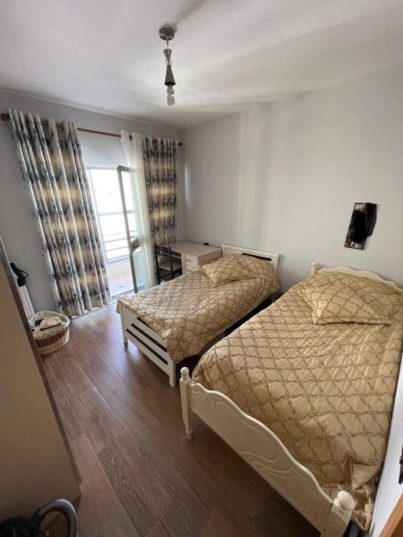 Tirane, shitet apartament 2+1 Kati 8, 102 m² 84.000  (Unaza E Re)