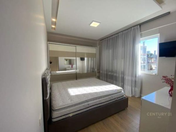 Tirane,  apartament 2+1+BLK Kati 4, 97 m² 800 Euro (liqeni i thate)