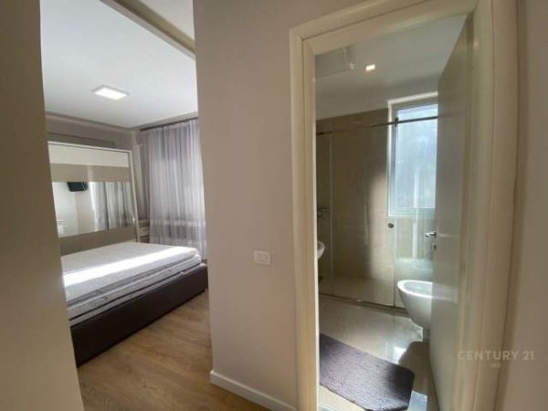 Tirane,  apartament 2+1+BLK Kati 4, 97 m² 800 Euro (liqeni i thate)