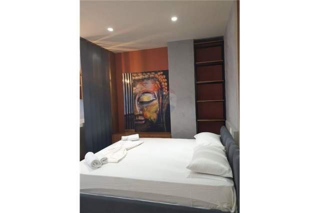 Tirane, jepet me qera apartament 50 m² 900 Euro (liceu artistik)