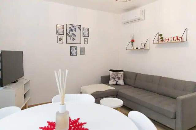 Tirane, jepet me qera apartament 2+1+BLK Kati 2, 80 m² 500 Euro (21 Dhjetori)