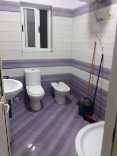 Tirane, jepet me qera apartament 1+1+BLK Kati 2, 50 m² 30.000 Leke (Andon Frasheri)