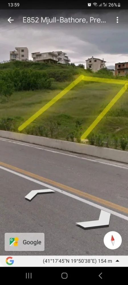 Tirane, shes toke me sip 2.250 m2, me cmim 350Euro/m2 (Rruga TEG)