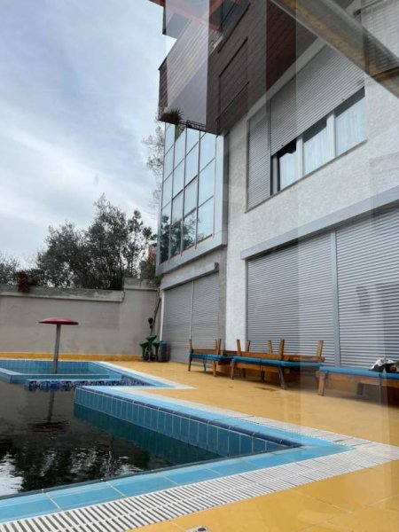 Tirane, jepet me qera apartament 2+1+BLK Kati 2, 120 m² 800 Euro (Kopshti Botanik-)