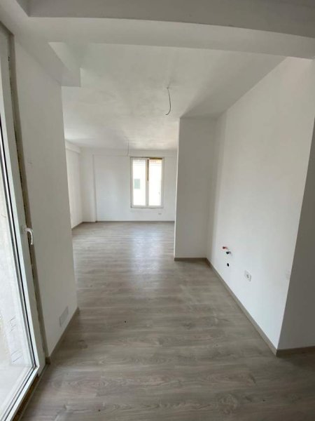 Tirane, shitet apartament 1+1 Kati 4, 58 m² 232.000 Euro (rruga themistokli  germenji)