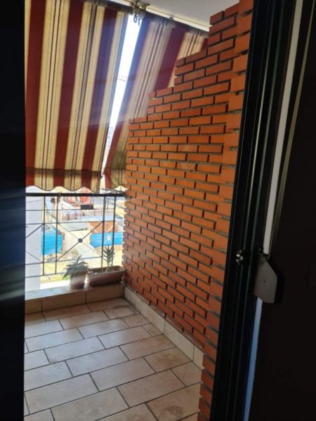 Tirane, jepet me qera apartament 2+1+BLK Kati 3, 80 m² 550 Euro (Rruga e Kavajes)