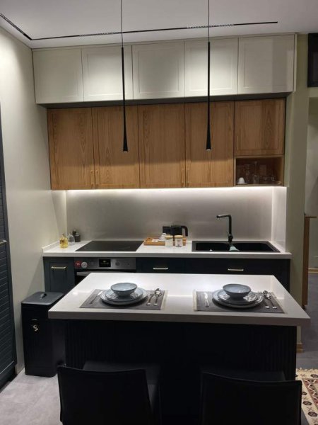 Tirane, jepet me qera apartament 1+1+BLK Kati 3, 74 m² 850 Euro (Kompleksi Delijorgji)