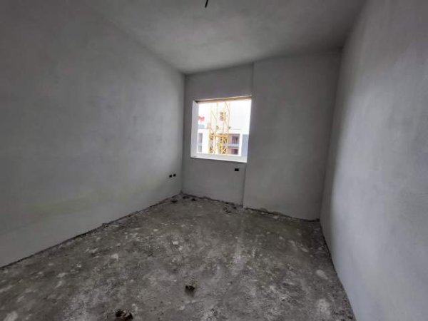Tirane, shes apartament 2+1+BLK Kati 4, 95 m² 90.000 Euro (Rruga Ali Baushi)