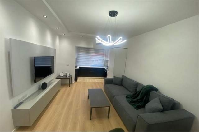 Tirane, shes apartament Kati 5, 68 m² 110.000 Euro (Myslym Shyri)