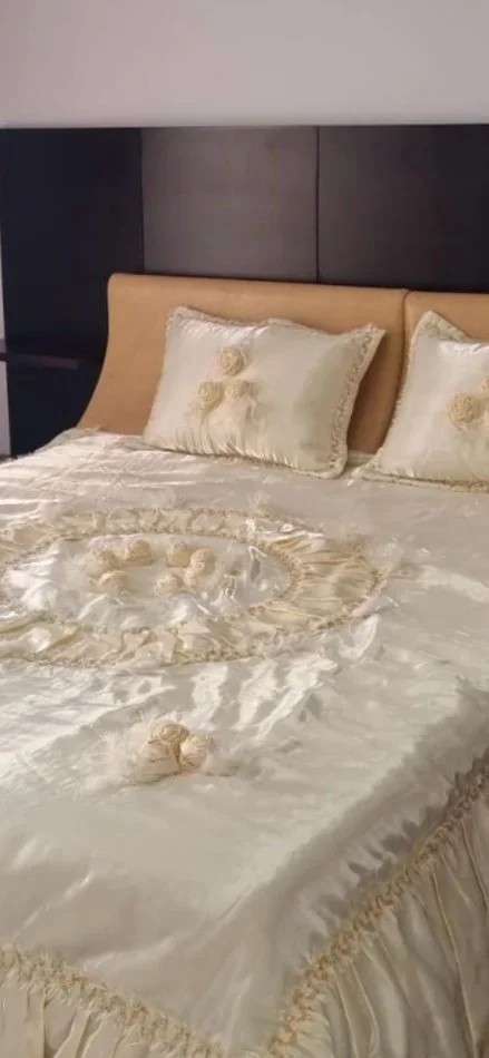 Tirane, jepet me qera apartament 3+1+Ballkon Kati 2, 100 m² 600 € (SAUK)