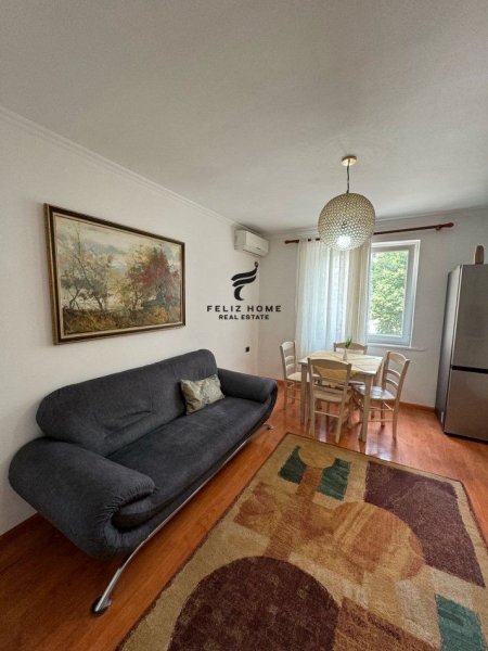 Tirane, jepet me qera apartament 1+1+Ballkon Kati 2, 60 m² 500 € (MYSLYM SHYRI)
