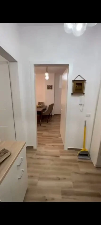 Lezhe Shengjin, jepet me qera apartament 1+1 Kati 1, 70 m² 1.200 € (Jepet me Qera Super Apartamemti 2+1 ne nje nder zonat me te mira Bregdetare Ne Shengjjn.)