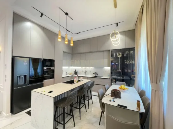 Tirane, shitet apartament duplex 3+1+Aneks+Ballkon Kati 1, 182 m² 450.000 € (Kodra e Diellit)