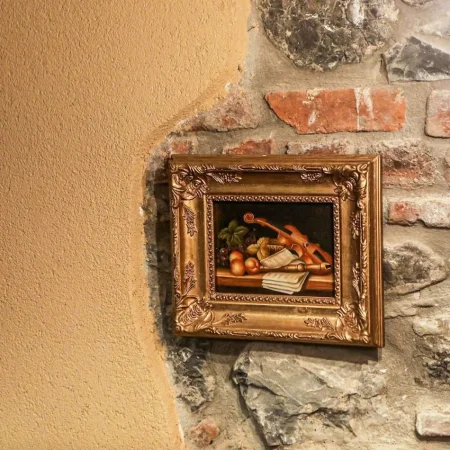 Korce, Jap me qera Vilen Sonnet ne qender te Korces