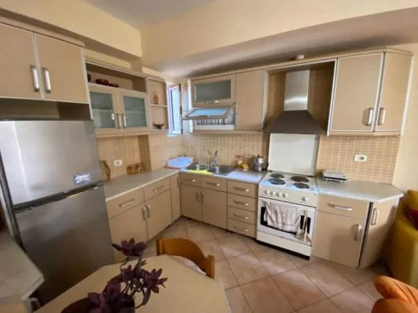 Sarande, shitet apartament 1+1 Kati 2, 65 m² 97.500 € (Sarande)