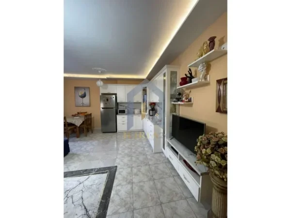 OKAZION ! Tirane, shes apartament 2+1+Ballkon Kati 2, 89 m² 138.000 € (Mbrapa Harry Fultz)