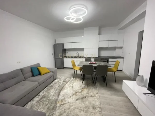 Tirane, jap me qera apartament 2+1+2 , 91 m² 650 € (Kodra e Diellit)