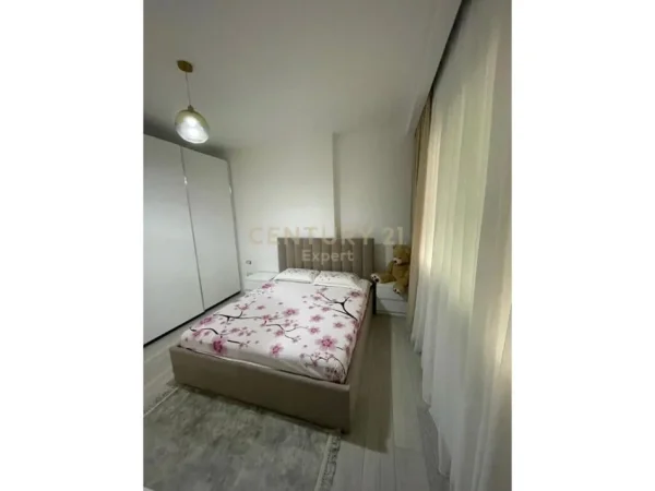 Tirane, jap me qera apartament 2+1+2 , 91 m² 650 € (Kodra e Diellit)