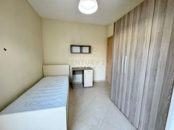 Tirane, jap me qera apartament 2+1+Ballkon , 86 m² 600 € (Kodra e Diellit)