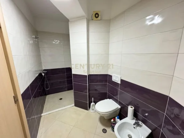 Tirane, jap me qera apartament 2+1+Ballkon , 86 m² 600 € (Kodra e Diellit)