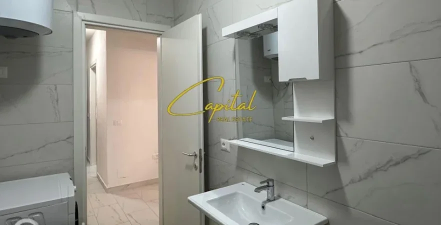 Tirane, jepet me qera apartament 1+1 Kati 9, 75 m² 65.000 leke (DON BOSKO)