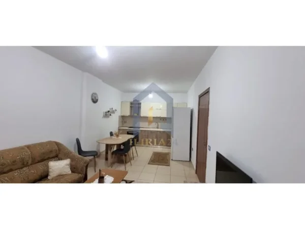 Apartament 1+1 me qira "Yzberisht"