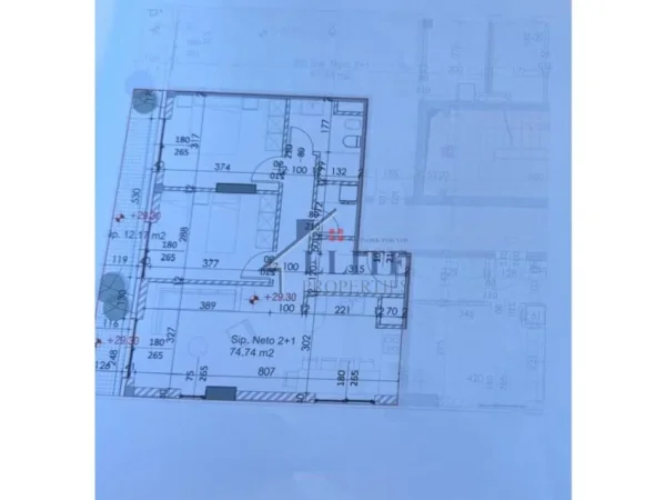 Tirane, shitet apartament 2+1+Ballkon Kati 8, 87 m² 148.156 € (Ish Fusha e Aviacionit)