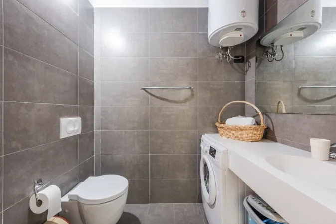Vlore, jepet me qera apartament 1+1+Ballkon , 97 m² 800 € (Lungomare)