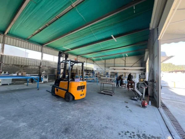 Kapanon me Qera, Vaqarr, Tiranë