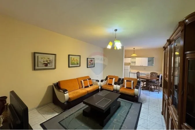 Tirane, shitet apartament 2+1 Kati 4, 93 m² 182.000 € (Vasil Shanto)