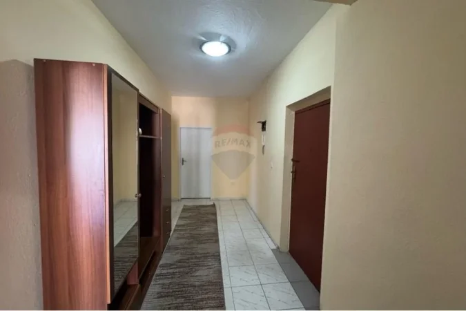 Tirane, shitet apartament 2+1 Kati 4, 93 m² 182.000 € (Vasil Shanto)