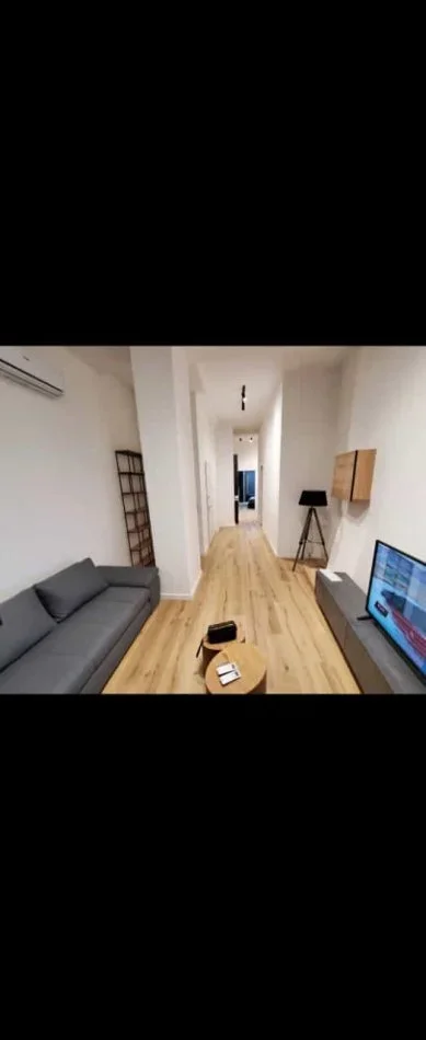 Tirane, shes apartament 1+1+Ballkon Kati 0, 71 m² 150.000 € (21 dhjetori)