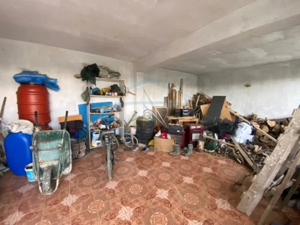 Durres, shitet Vile 4+1+Ballkon , 327 m² 330.000 € (golem)