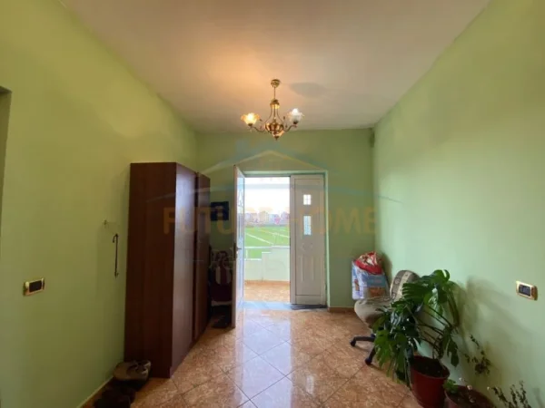 Durres, shitet Vile 4+1+Ballkon , 327 m² 330.000 € (golem)