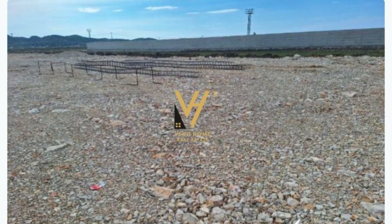 Durres, jepet me qera toke , 4.000 m² (SPITALLE)