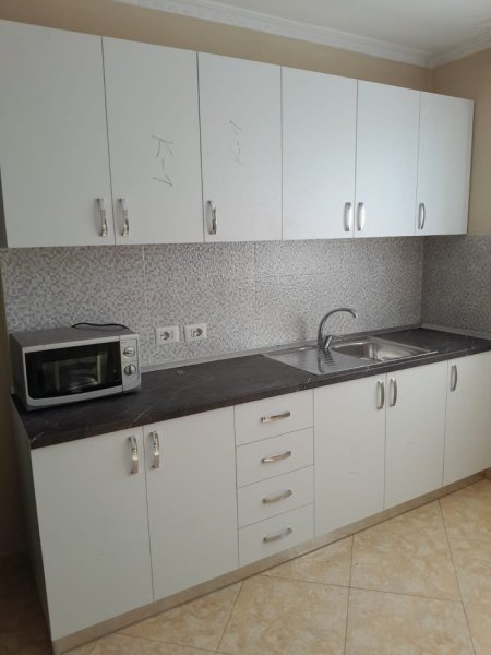 Tirane, jepet me qera apartament 2+1 Kati 5, 70 m² 510 € (RRUGA BARDHYL)