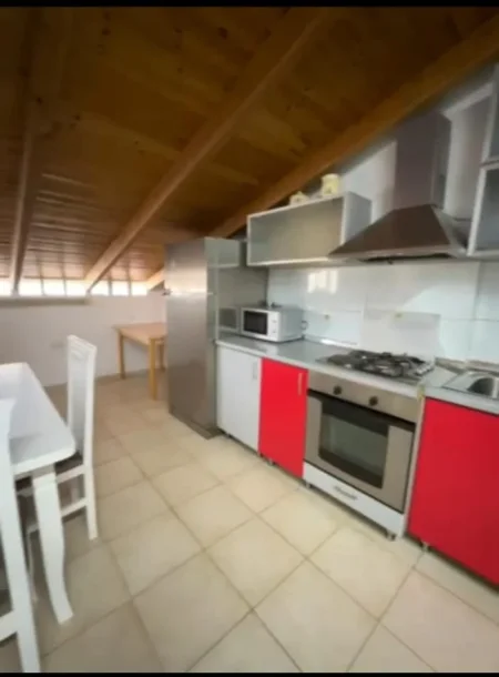 Tirane, jap me qera apartament 1+1+Ballkon Kati 5, 68 m² 510 € (RRUGA E DURRESIT)