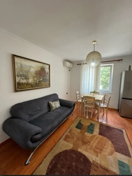 Tirane, jepet me qera 1+1+Ballkon Kati 2, 70 m² 500 € (Myslym Shyri)