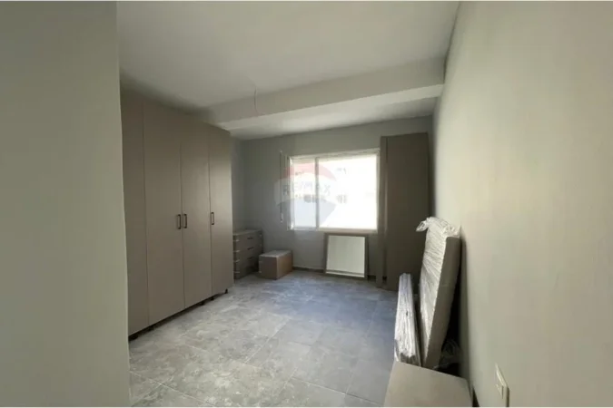 Tirane, shitet apartament 2+1+Aneks+Ballkon Kati 3, 91 m² 100.980 € (rruga Thesarit)