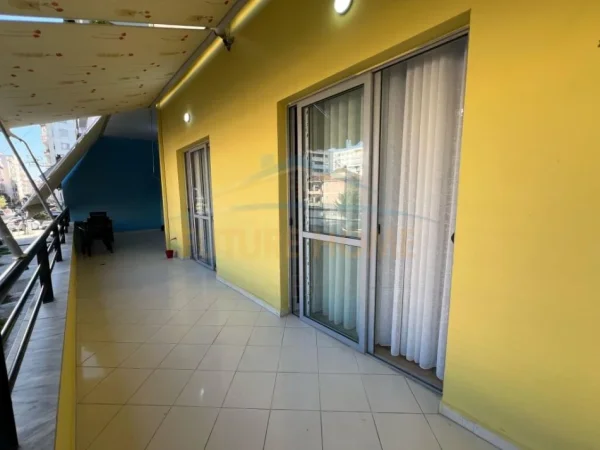 Tirane, shitet apartament 2+1 Kati 1, 119 m² 145.000 € (unaza e re)