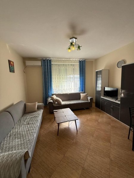 Tirane, jepet me qera apartament 2+1+Ballkon Kati 5, 100 m² 599 € (Rr. e Kosovareve)