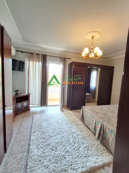 Tirane, jepet me qera apartament 3+1+Ballkon Kati 2, 114 m² (Rruga Mihal Grameno, 900 Euro)