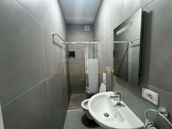 Durres, shitet apartament 2+1 Kati 2, 105 m² 300.000 € ("San Pietro Residences" , Gjiri Lalzit)