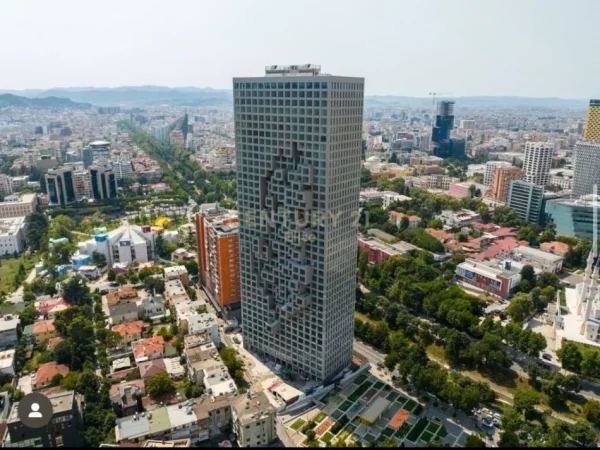 Tirane, shitet apartament, Kati 23 , 208 m² 778.960 € (Rruga Elbasanit)