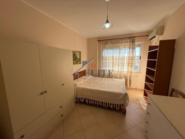 Tirane, jepet me qera apartament 3+1+Ballkon Kati 7, 125 m² 900 € (Mujo Ulqinaku)