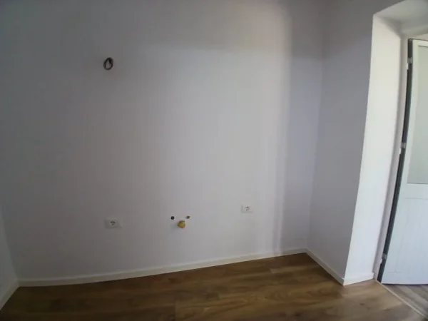 Tirane, shitet apartament 2+1 Kati 1, 70 m² 128.000 € (Todi Shkurti)