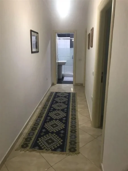 , jepet me qera apartament 2+1 Kati 4, 93 m² 460 € (yzberisht)