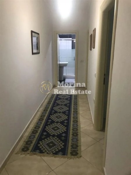 Tirane, jepet me qera apartament 2+1 Kati 4, 95 m² 450 € (Yzberisht)