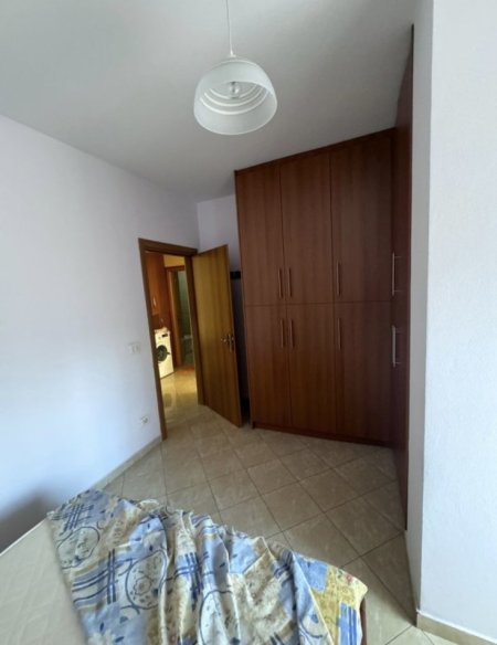Tirane, jepet me qera apartament 1+1+Ballkon Kati 5, 75 m² 450 € (Don bosko te golden day)