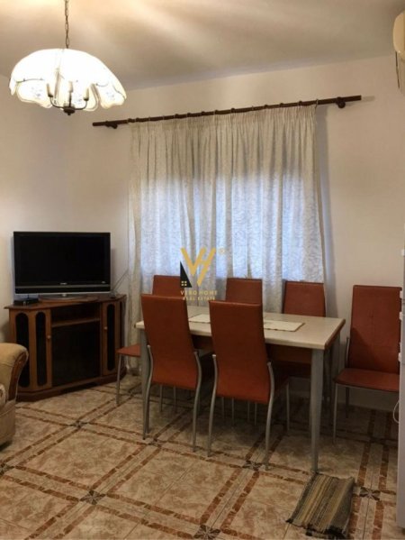 Tirane, jepet me qera apartament 3+1+Ballkon Kati 4, 90 m² 500 € (RRUGA E ELBASANIT)